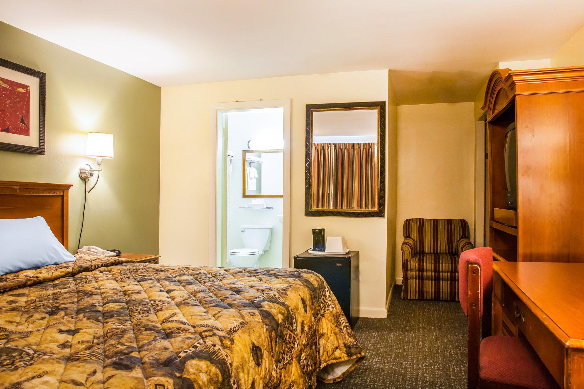 Rodeway Inn Middletown Extérieur photo