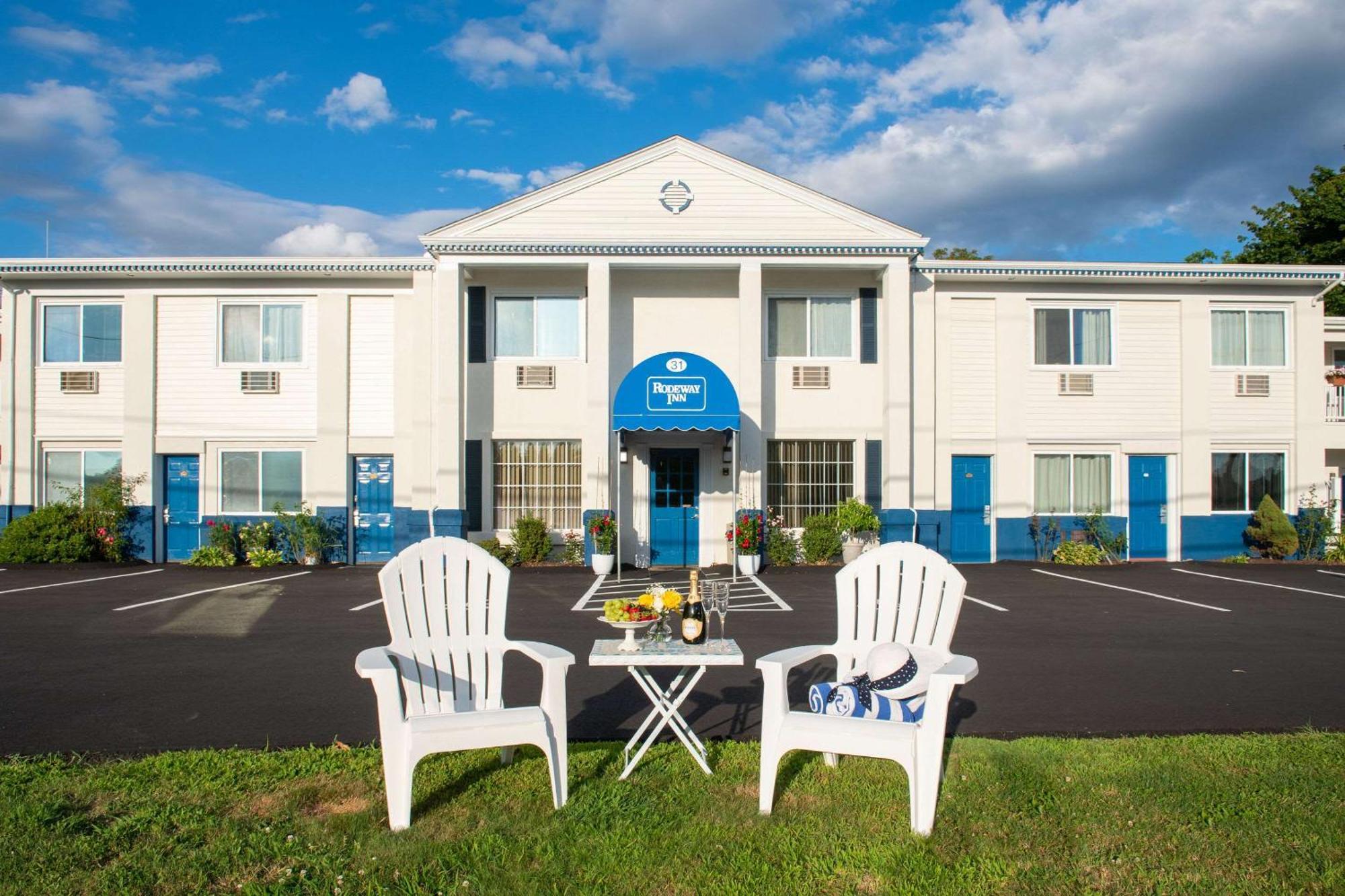 Rodeway Inn Middletown Extérieur photo